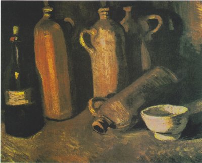 Stillleben mit vier Krügen, Flasche und weißem Napf von Vincent van Gogh